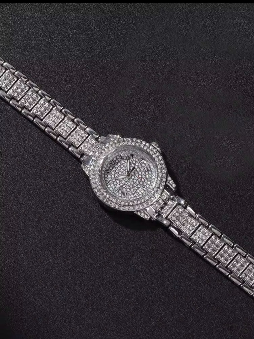 Elegant Women's Silver Rhinestone Bracelet Watch